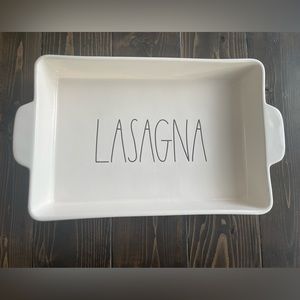 Rae Dunn lasagna dish